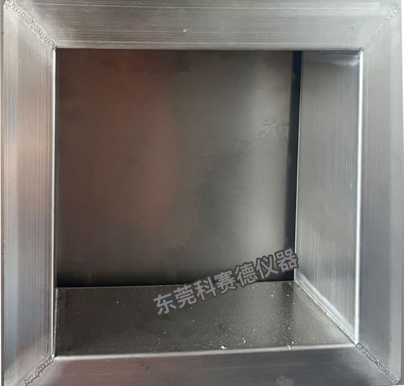 電池?cái)D壓試驗(yàn)機(jī)泄壓口